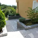 Marta Apartman